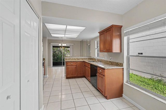 301 REGAL PARK DRIVE, Valrico, FL 33594