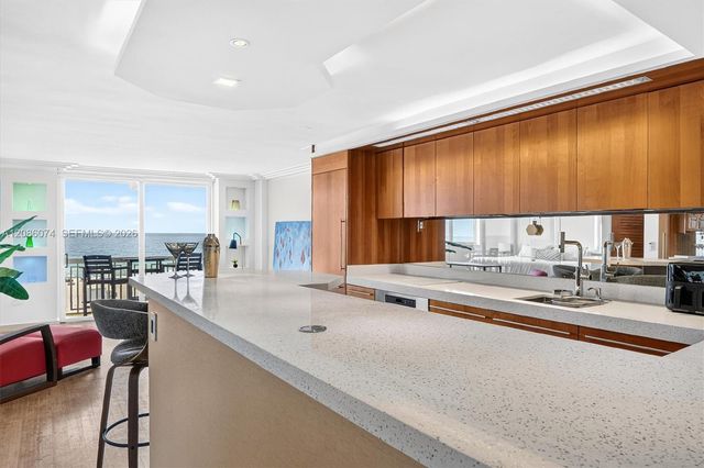 401 Ocean Drive 518, Miami Beach, FL 33139