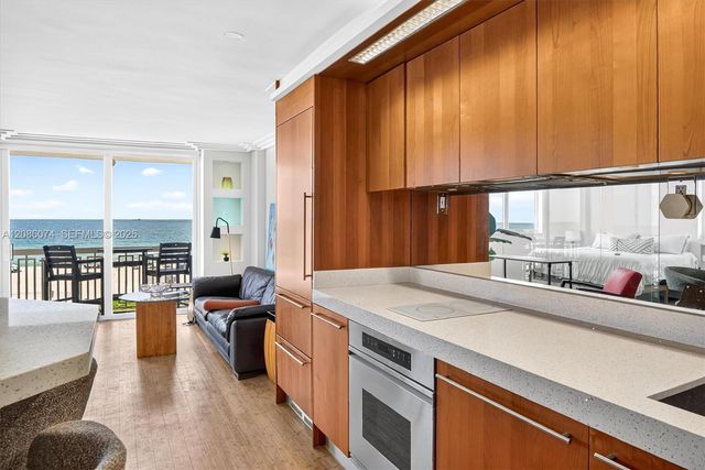 401 Ocean Drive 518, Miami Beach, FL 33139