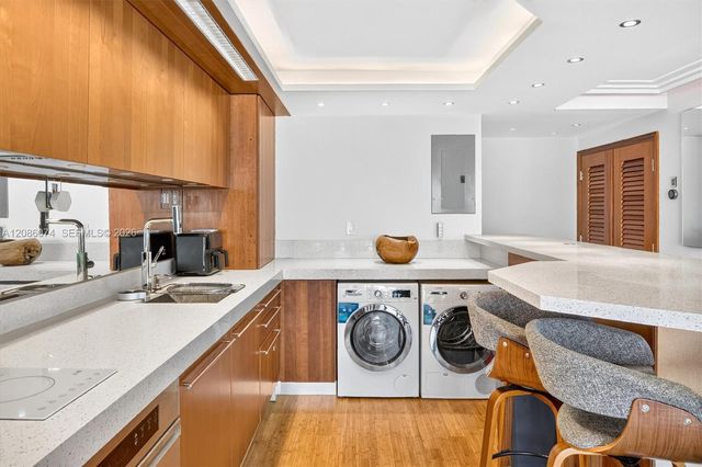 401 Ocean Drive 518, Miami Beach, FL 33139