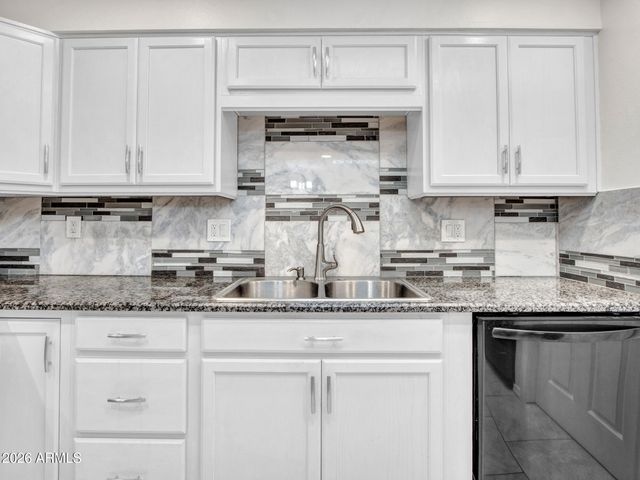 10848 W CONNECTICUT Avenue, Sun City, AZ 85351