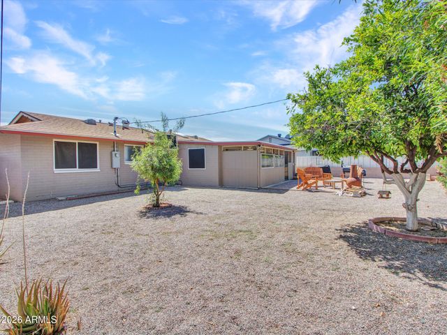 10848 W CONNECTICUT Avenue, Sun City, AZ 85351