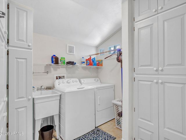 10848 W CONNECTICUT Avenue, Sun City, AZ 85351