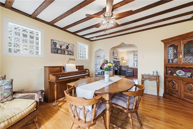 7322 Trevanion Ave, Regent Square, PA 15218