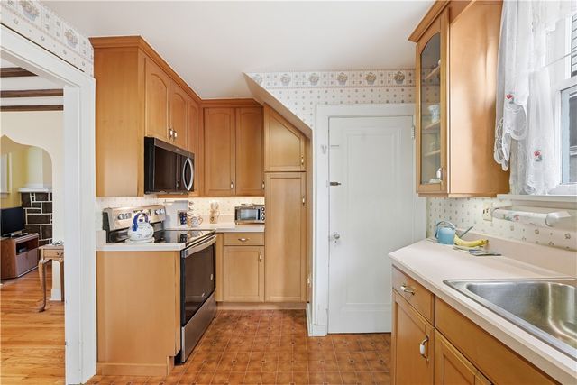 7322 Trevanion Ave, Regent Square, PA 15218