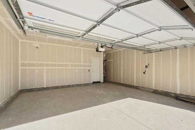 2042 Odin Walk, Sacramento, CA 95835