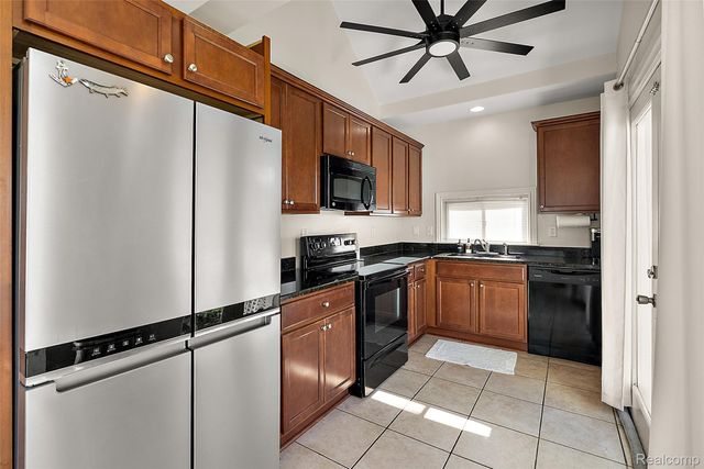 8449 Dixie Highway, Ira Township, MI 48023