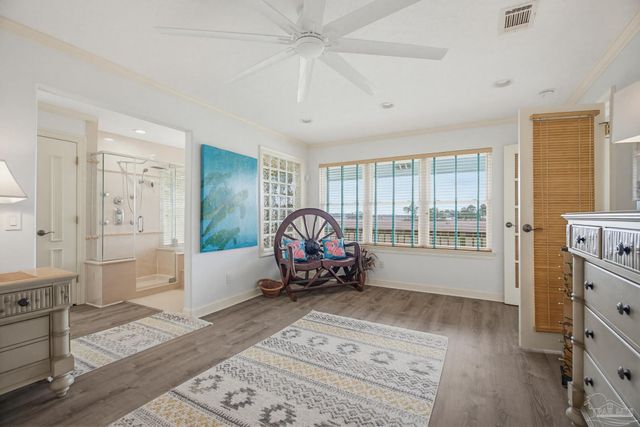 3336 Mills Bayou Dr, Milton, FL 32583