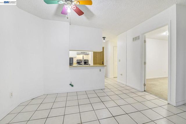29300 Dixon St 207, Hayward, CA 94544