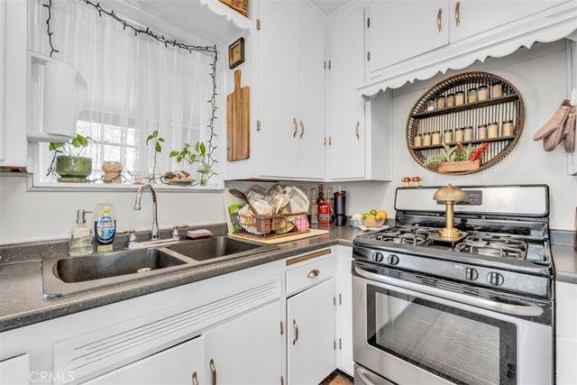 710 E Greystone, Monrovia, CA 91016