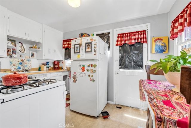 710 E Greystone, Monrovia, CA 91016