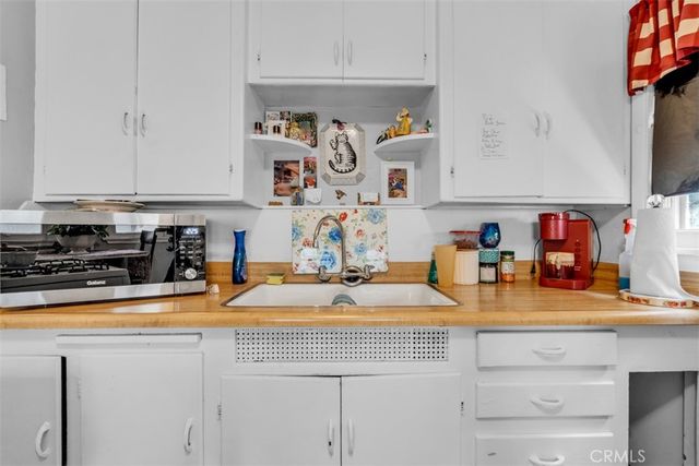 710 E Greystone, Monrovia, CA 91016