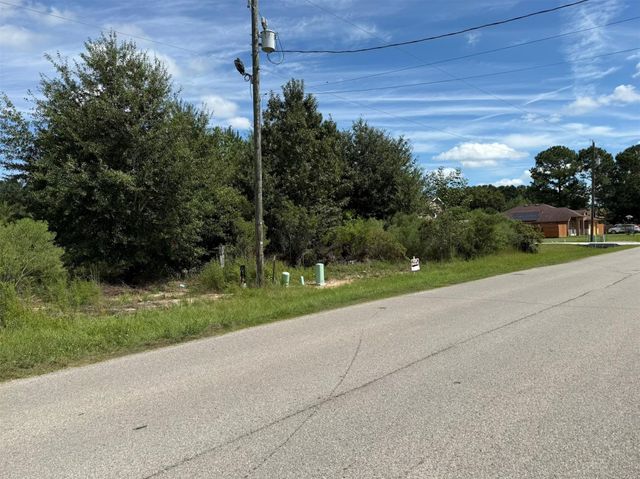 69 County Road 3404, Cleveland, TX 77327