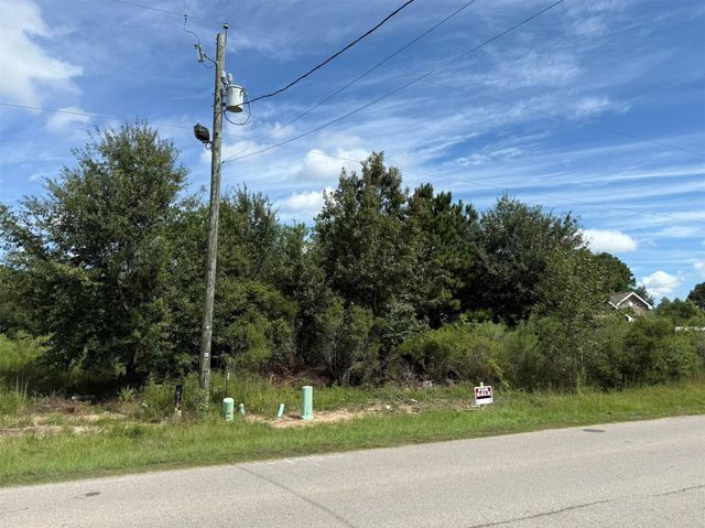 69 County Road 3404, Cleveland, TX 77327