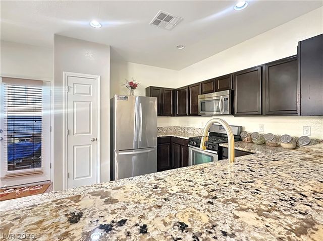 976 Aspen Cliff Drive, Henderson, NV 89011