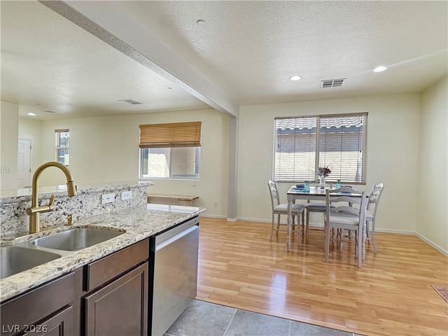 976 Aspen Cliff Drive, Henderson, NV 89011