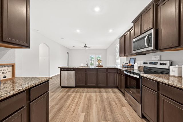 8143 Vacek Meadows Loop, Richmond, TX 77469