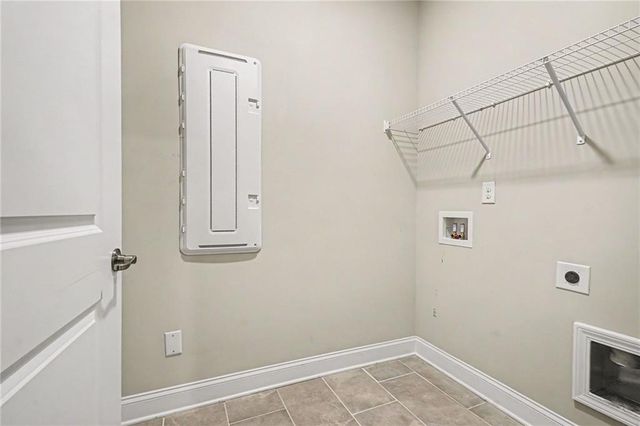 577 Barlow Place, Grayson, GA 30017