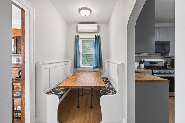 903 Logan Avenue N, Minneapolis, MN 55411