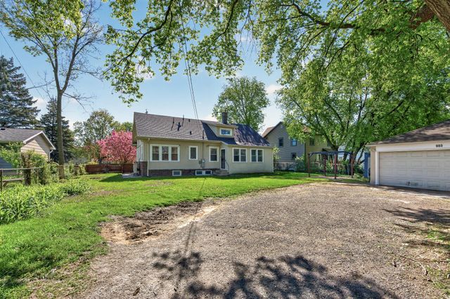 903 Logan Avenue N, Minneapolis, MN 55411