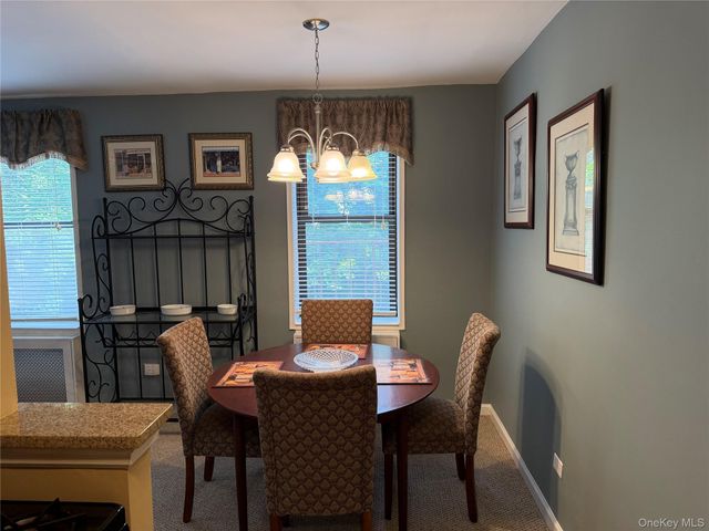 43-25 Douglaston Parkway 4E, Little Neck, NY 11363