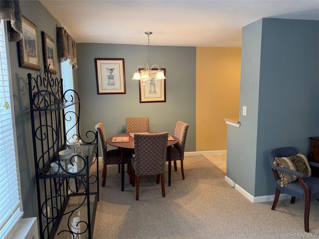 43-25 Douglaston Parkway 4E, Little Neck, NY 11363
