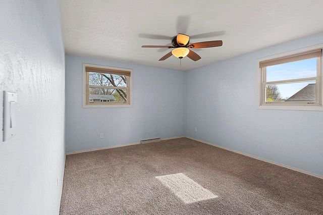 3051 HOLLAND ROAD, Green Bay, WI 54313