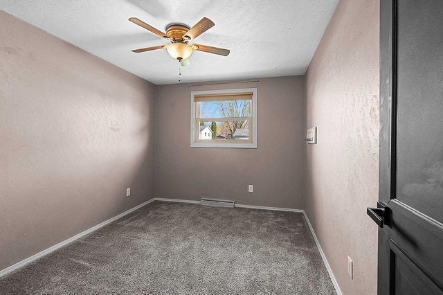 3051 HOLLAND ROAD, Green Bay, WI 54313