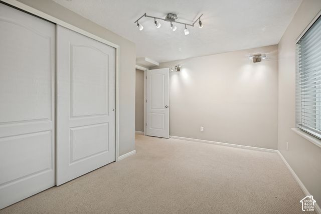 1016 SAGE LN, Fruit Heights, UT 84037