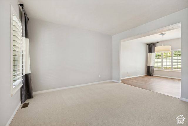 1016 SAGE LN, Fruit Heights, UT 84037
