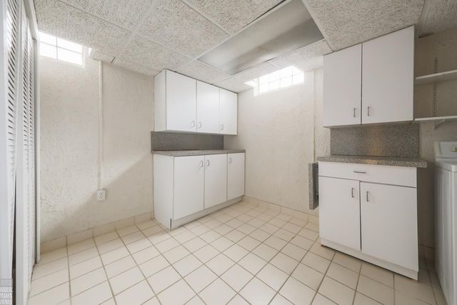 22961 Allen Road, Saint Clair Shores, MI 48080