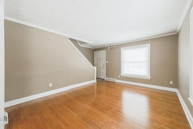 22961 Allen Road, Saint Clair Shores, MI 48080