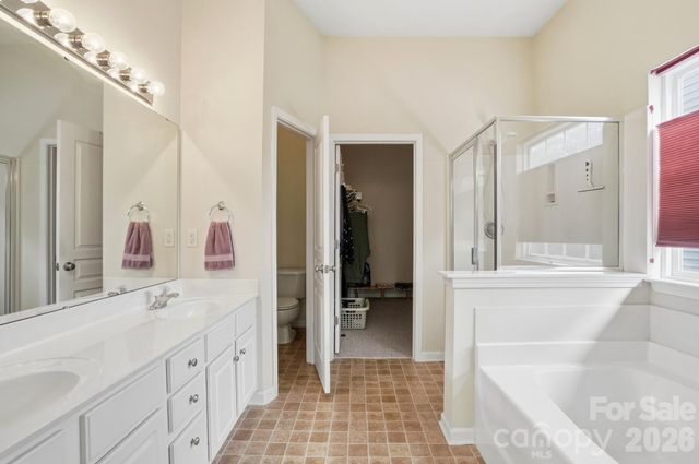 1038 Kensrowe Lane, Matthews, NC 28104