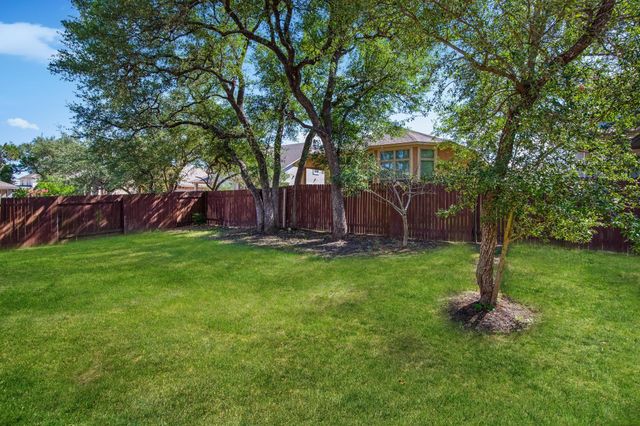 5724 Siragusa DR, Bee Cave, TX 78738