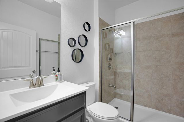 5724 Siragusa DR, Bee Cave, TX 78738