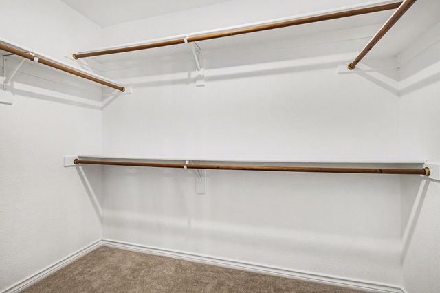 533 Shady Oaks Trail, Burleson, TX 76028