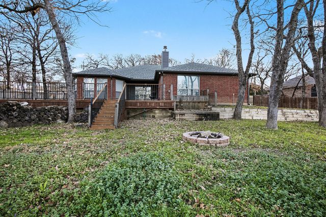 533 Shady Oaks Trail, Burleson, TX 76028