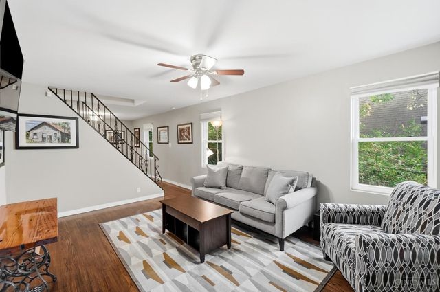 6937 Vinewood Avenue, Columbia Twp, OH 45227