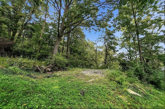 6937 Vinewood Avenue, Columbia Twp, OH 45227