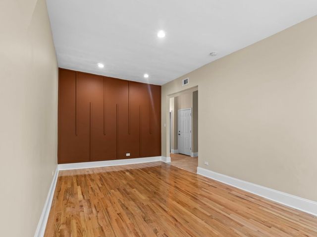 7622 S Normal Avenue, Chicago, IL 60620