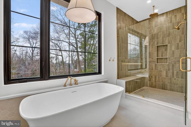 1615 N WAKEFIELD ST, Arlington, VA 22207