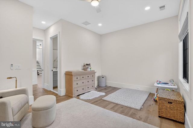 1615 N WAKEFIELD ST, Arlington, VA 22207