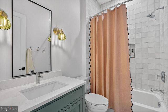 1615 N WAKEFIELD ST, Arlington, VA 22207