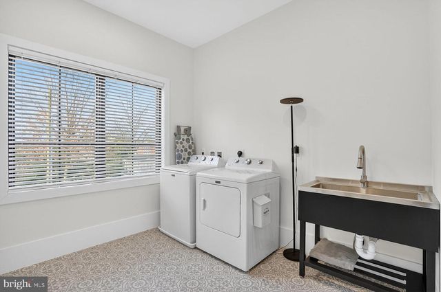 1615 N WAKEFIELD ST, Arlington, VA 22207