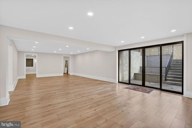 1615 N WAKEFIELD ST, Arlington, VA 22207