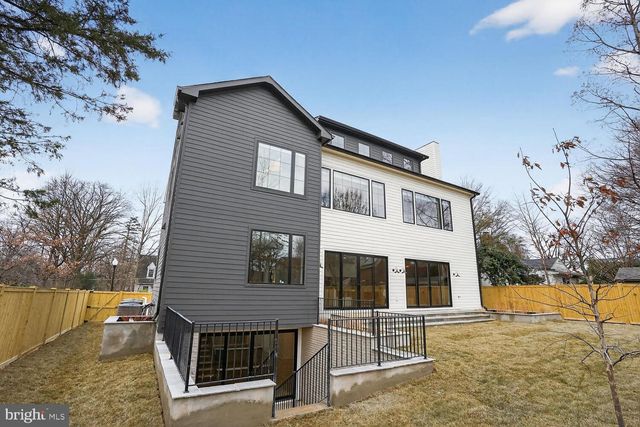 1615 N WAKEFIELD ST, Arlington, VA 22207