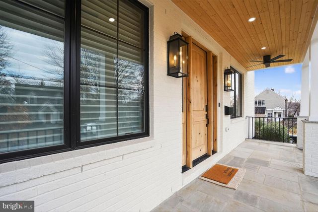 1615 N WAKEFIELD ST, Arlington, VA 22207