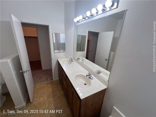 1815 Verde Mirada Drive, Las Vegas, NV 89115