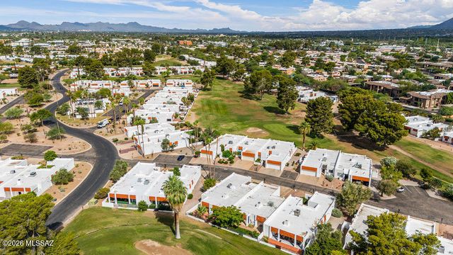 6872 E Calle De Oro, Tucson, AZ 85715