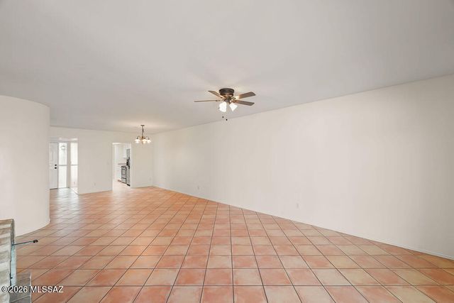 6872 E Calle De Oro, Tucson, AZ 85715